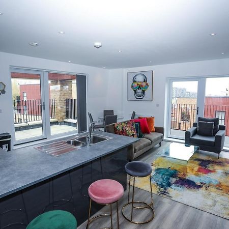 Lovely 2 Bed Apartment With Parking Londres Exterior foto